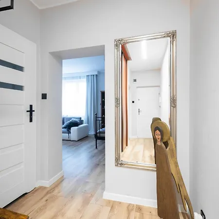 דירה Radunia Canal